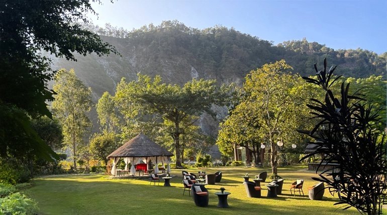 Best Resort In Marchula Valley